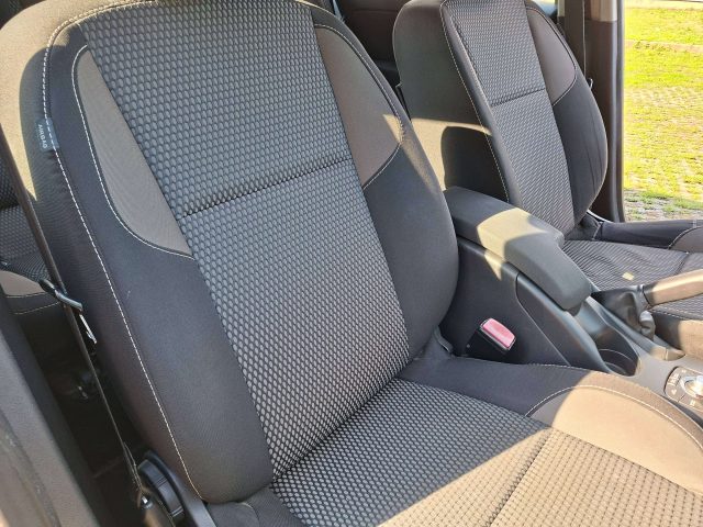RENAULT Scenic usata, con Lettore CD