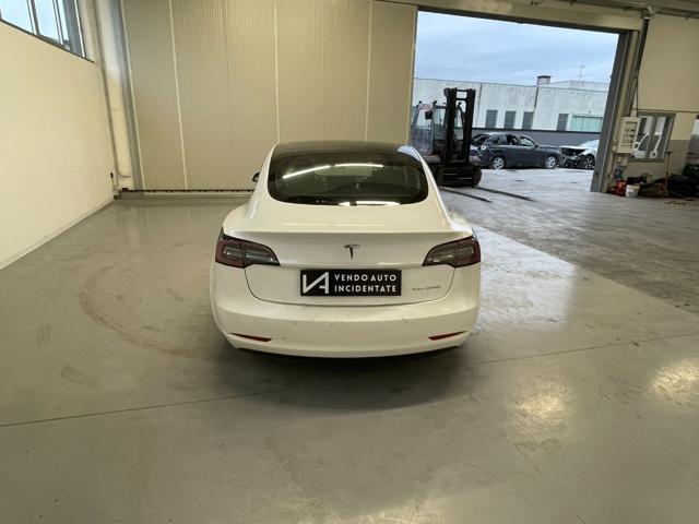 TESLA Model 3 usata, con Autoradio