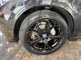 ALFA ROMEO Stelvio usata, con Alzacristalli elettrici