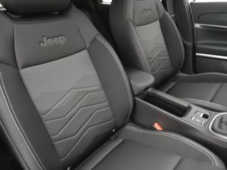 JEEP Avenger usata, con Bracciolo
