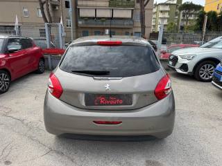 PEUGEOT 208 usata, con Airbag Passeggero