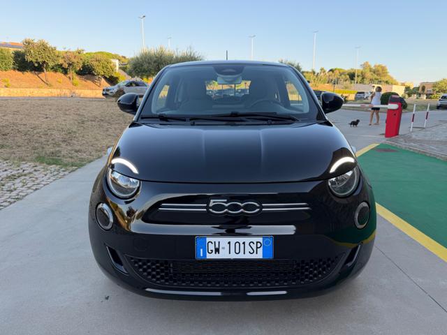 FIAT 500e usata, con Telecamera per parcheggio assistito