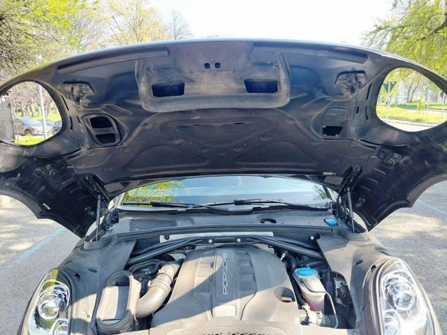 PORSCHE Macan usata 81