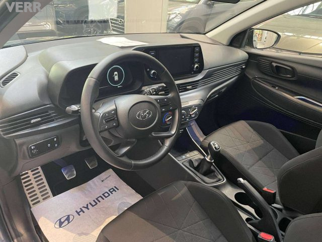 HYUNDAI Bayon usata, con Autoradio