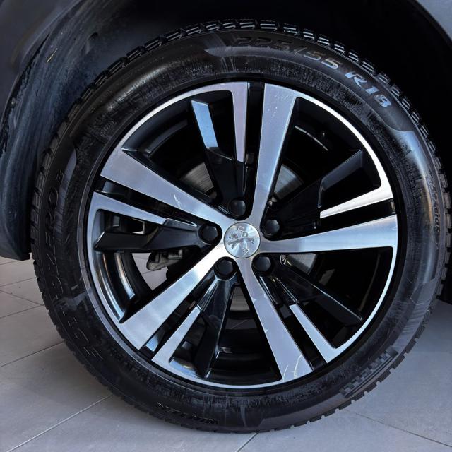 PEUGEOT 3008 usata, con Autoradio