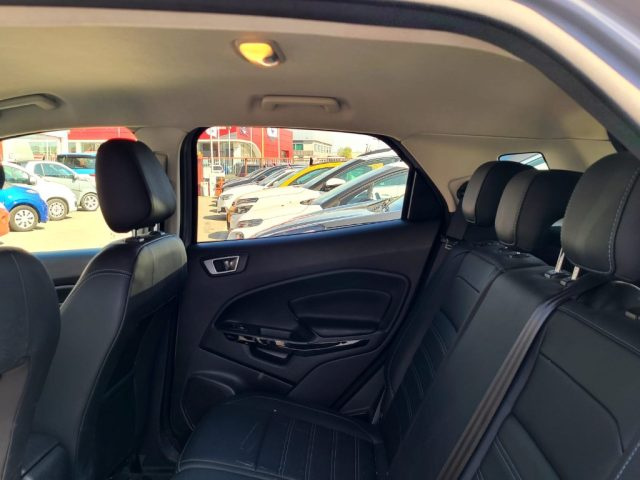 FORD EcoSport usata, con USB