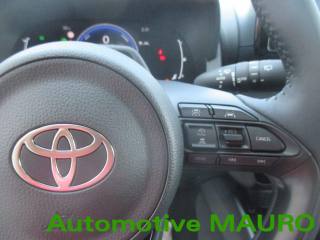 TOYOTA Yaris usata, con Servosterzo