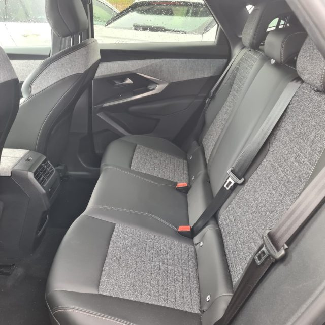 PEUGEOT 3008 usata, con Autoradio digitale