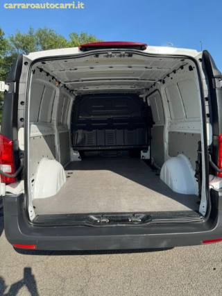 MERCEDES-BENZ Vito usata, con ESP