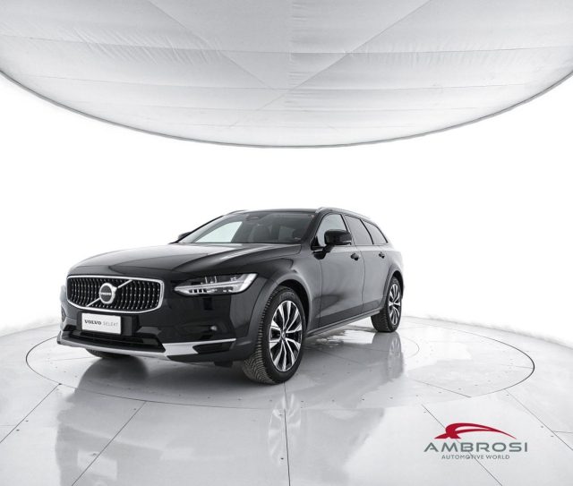 VOLVO V90 Cross Country usata 0