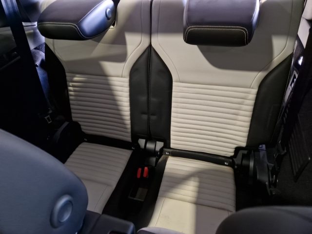 LAND ROVER Discovery usata, con Cruise Control
