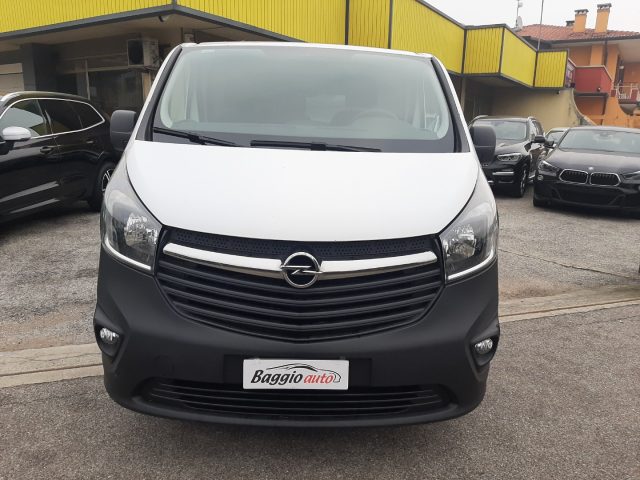 OPEL Vivaro usata, con Autoradio