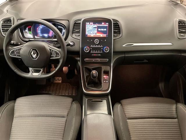 RENAULT Scenic usata, con Cruise Control