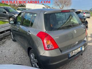 SUZUKI Swift usata, con Autoradio