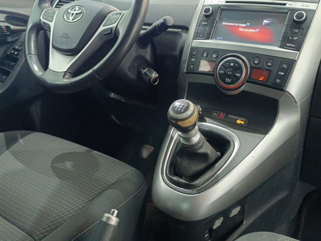 TOYOTA Verso usata, con Climatizzatore