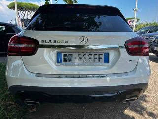 MERCEDES-BENZ GLA 200 usata, con Airbag Passeggero