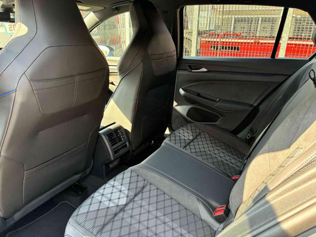 VOLKSWAGEN Golf usata, con Airbag laterali