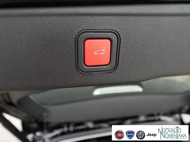 JEEP Avenger usata, con Bracciolo