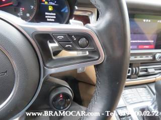 PORSCHE Macan usata, con Park Distance Control
