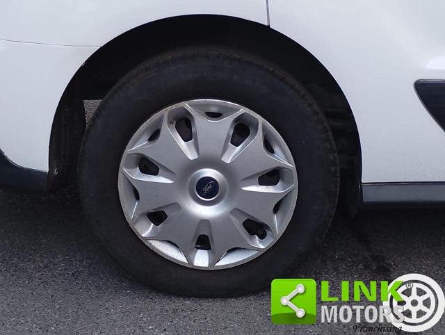 FORD Tourneo Connect usata, con Cerchi in lega