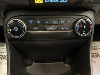 FORD Fiesta usata, con USB