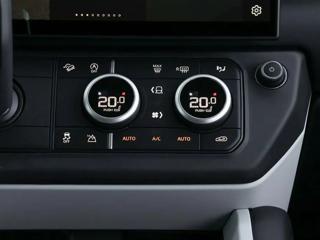 LAND ROVER Defender usata, con Chiusura centralizzata