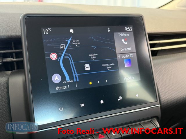 RENAULT Clio usata, con Park Distance Control