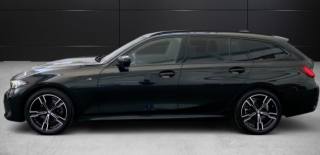BMW 320 usata, con Schermo multifunzione interamente digitale