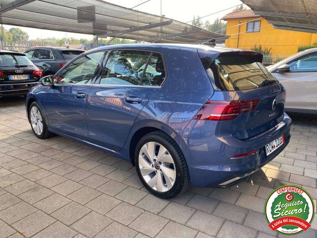 VOLKSWAGEN Golf usata, con Autoradio