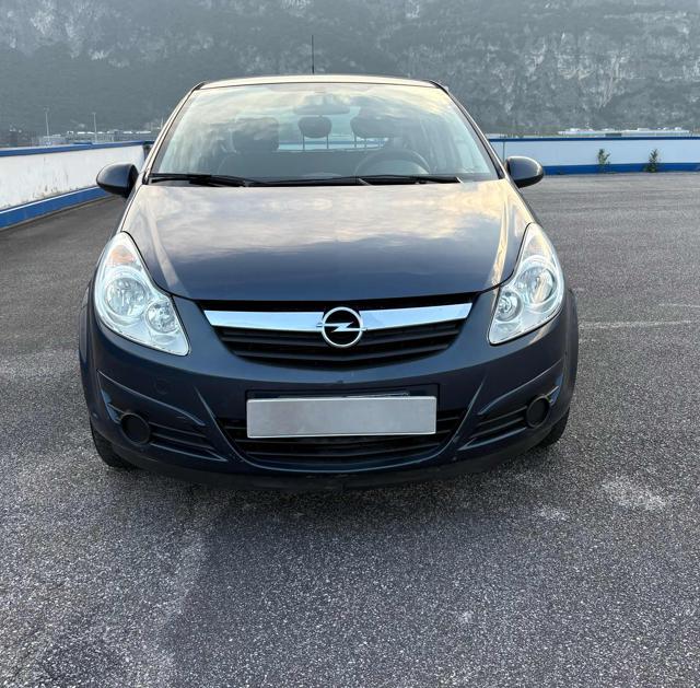 OPEL Corsa usata, con Boardcomputer