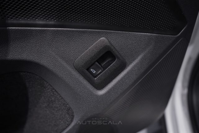 VOLKSWAGEN Tiguan usata, con Climatizzatore