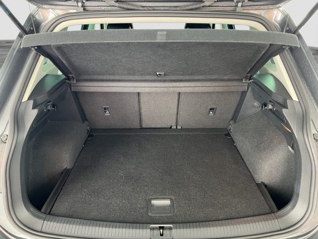 VOLKSWAGEN Tiguan usata 12