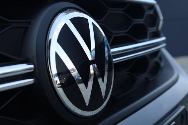 VOLKSWAGEN Taigo usata, con Bracciolo