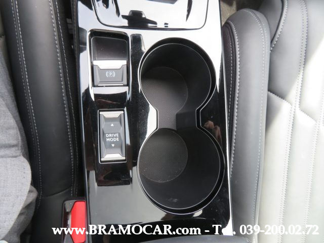 PEUGEOT 208 usata, con Sedili sportivi