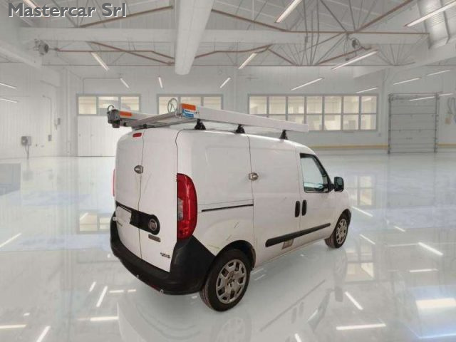 FIAT Doblo usata, con Airbag laterali