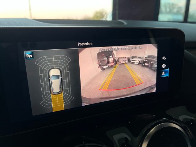 MERCEDES-BENZ B 180 usata, con Park Distance Control