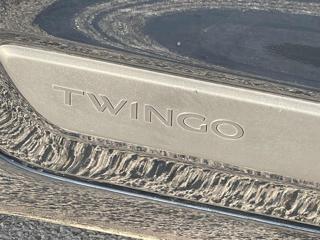 RENAULT Twingo usata 18