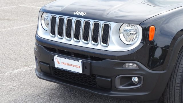 JEEP Renegade usata, con Luci diurne