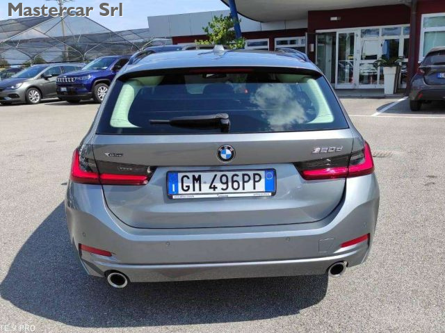 BMW 320 usata, con Alzacristalli elettrici