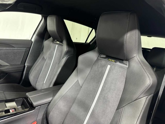 OPEL Astra usata, con Specchietti laterali elettrici