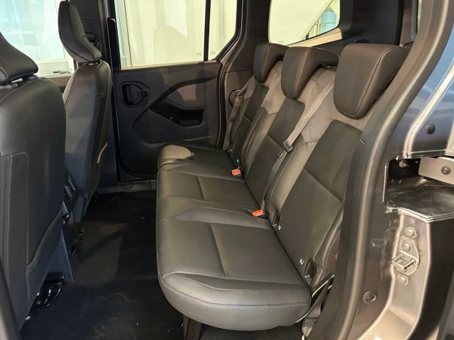 NISSAN Townstar usata, con Sensori di parcheggio posteriori