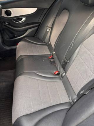 MERCEDES-BENZ C 220 usata, con Chiusura centralizzata