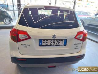 SUZUKI Vitara usata, con Autoradio