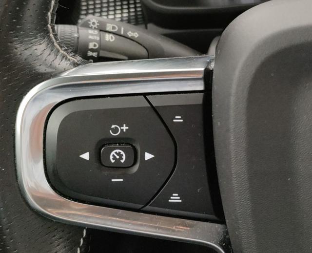 VOLVO XC40 usata, con Interni in pelle