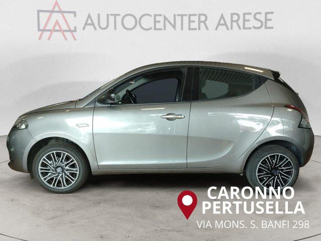 LANCIA Ypsilon usata, con Airbag