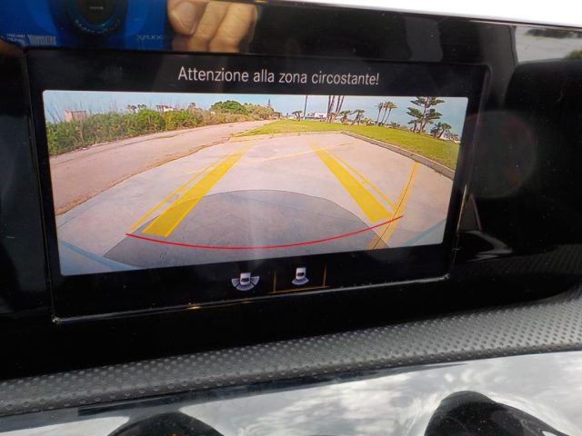 MERCEDES-BENZ CLA 180 usata, con Autoradio digitale
