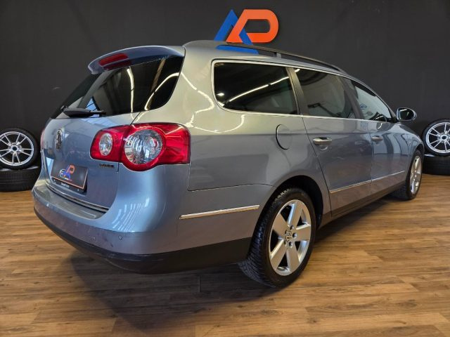 VOLKSWAGEN Passat usata, con Autoradio