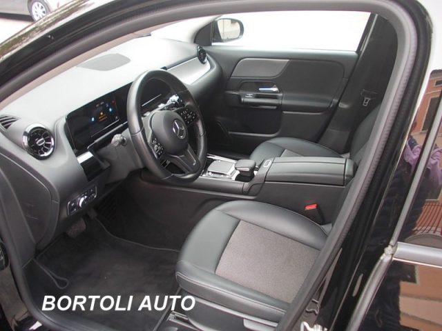 MERCEDES-BENZ GLA 200 usata, con Boardcomputer