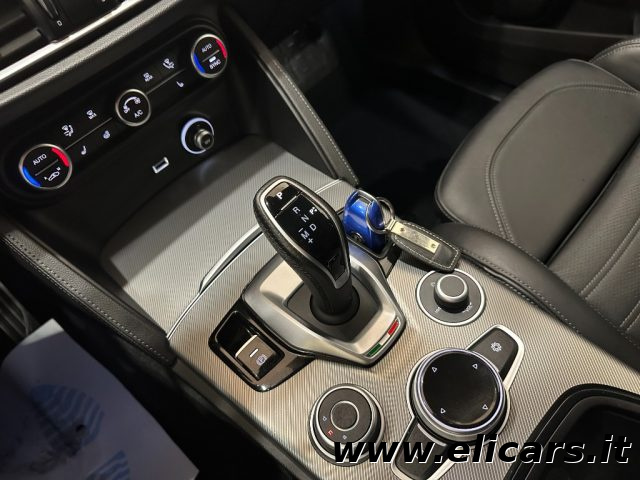 ALFA ROMEO Stelvio usata, con Controllo automatico clima
