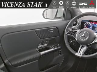 MERCEDES-BENZ GLA 200 usata, con Chiusura centralizzata